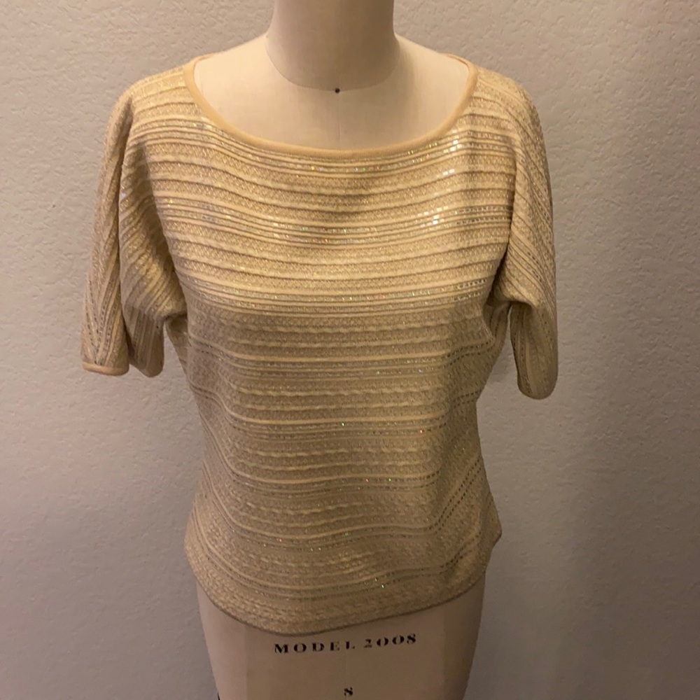 Women’s sweater top